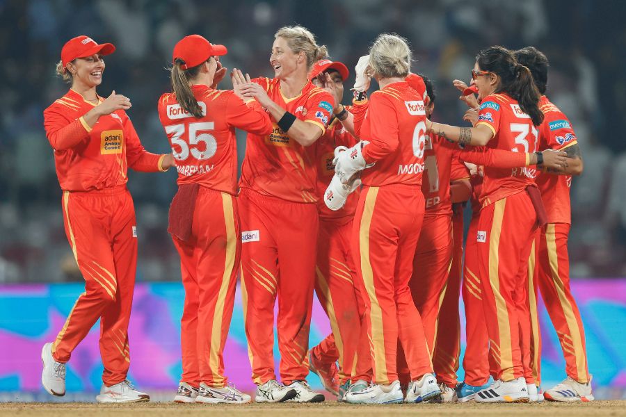 WPL Gujarat won against Delhi by 4 runs