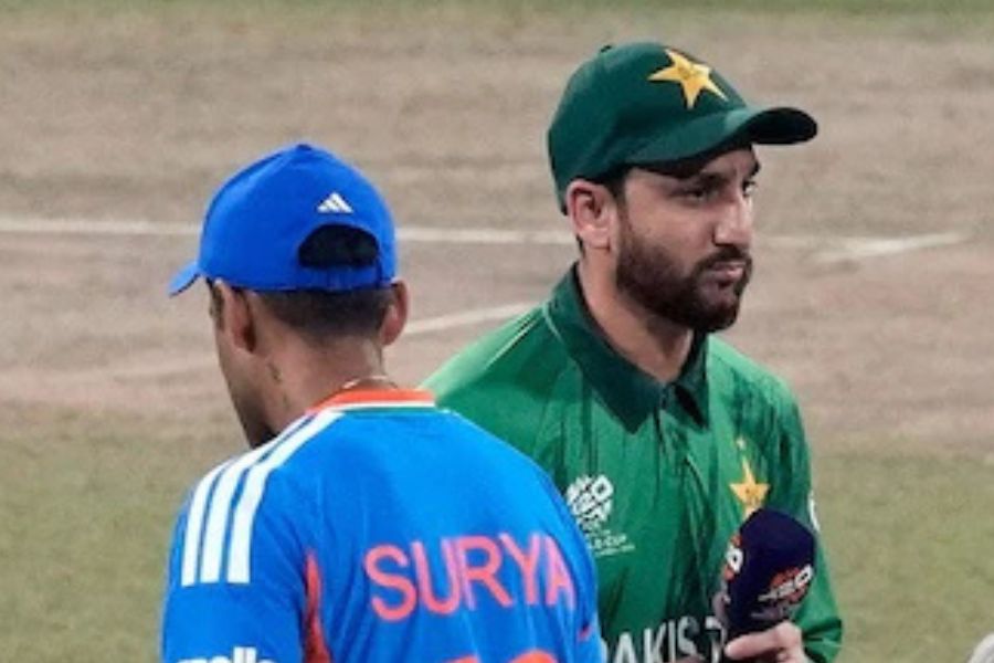 IND vs PAK T20 World Cup Suryakumar Yadav refuses to shake hands with Pakistan captain