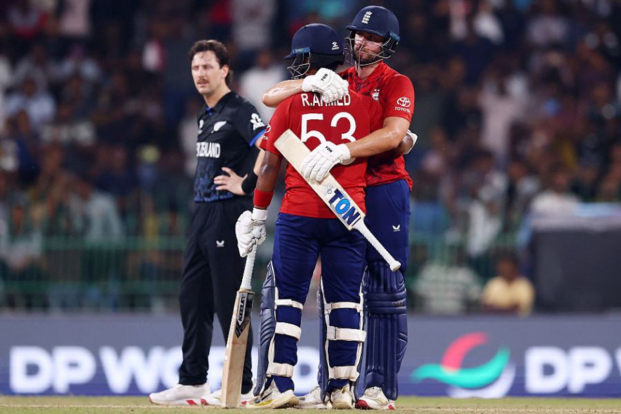 T20 World Cup England beat New Zealand to enter semi-finals
