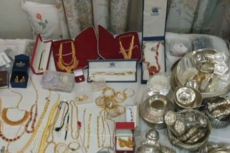 lokayukta-raid-udupi-excise-dc-srinivas-assets